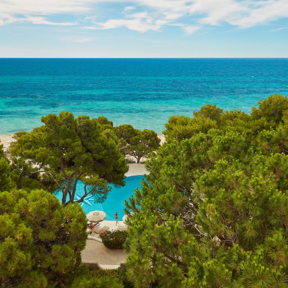 Collaborazione tra l'Adriano Panatta Racquet Club e il Forte Village