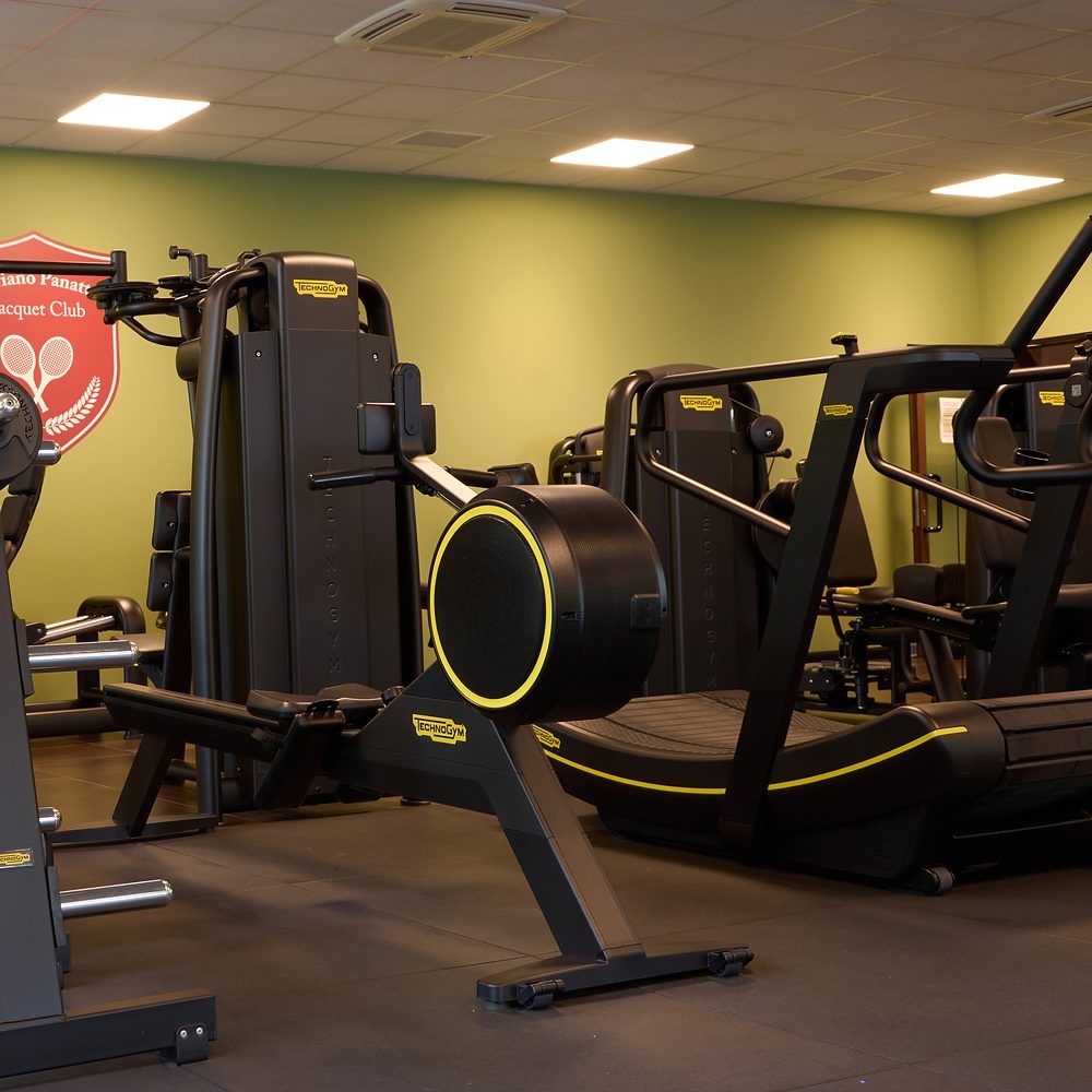 Attrezzature Technogym nella sala pesi della palestra a Treviso